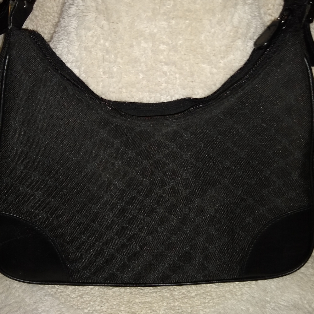 Etienne Aigner zippered shoulder bag
